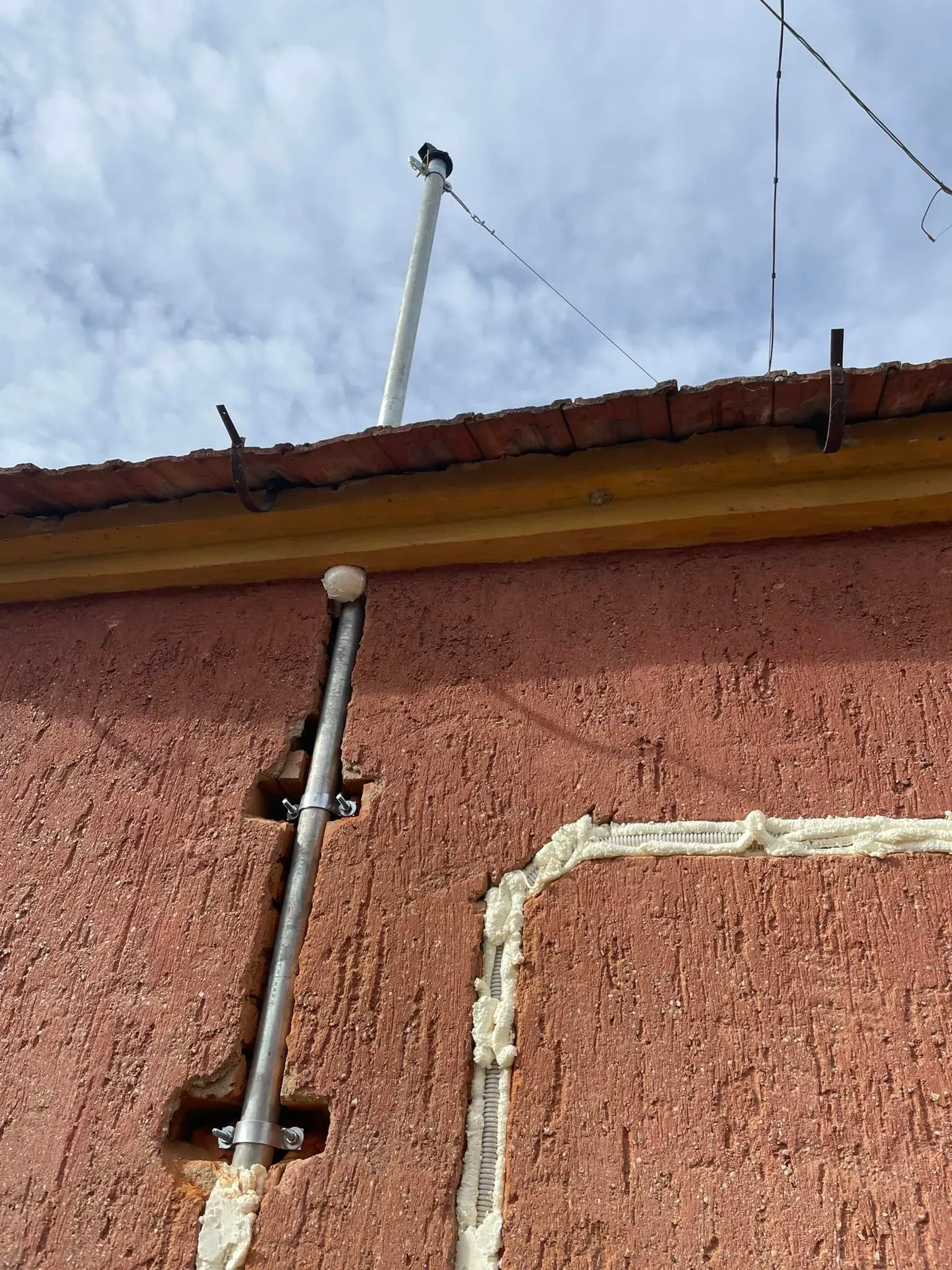 Villanyszerelési munka 15