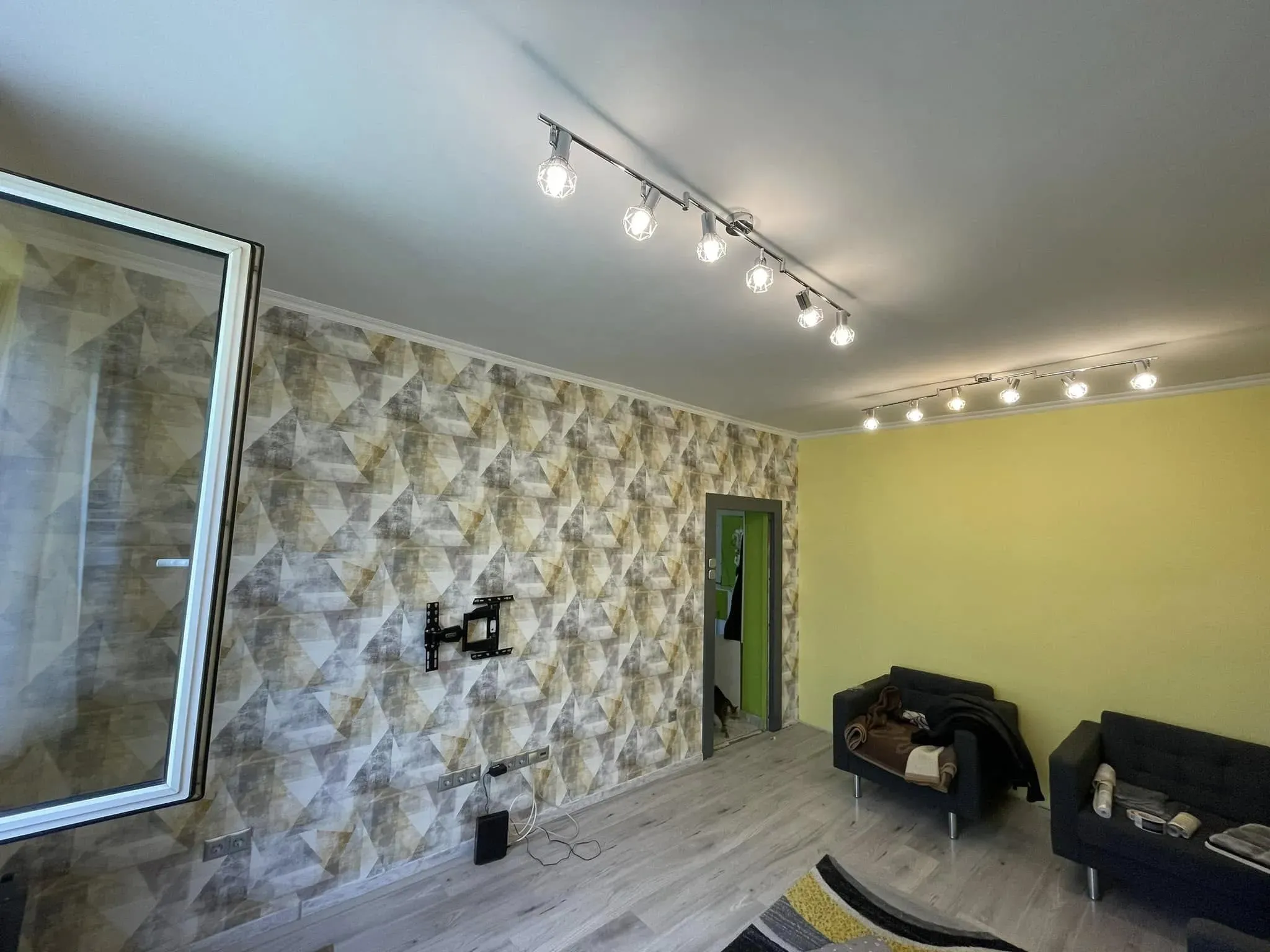 Villanyszerelési munka 83