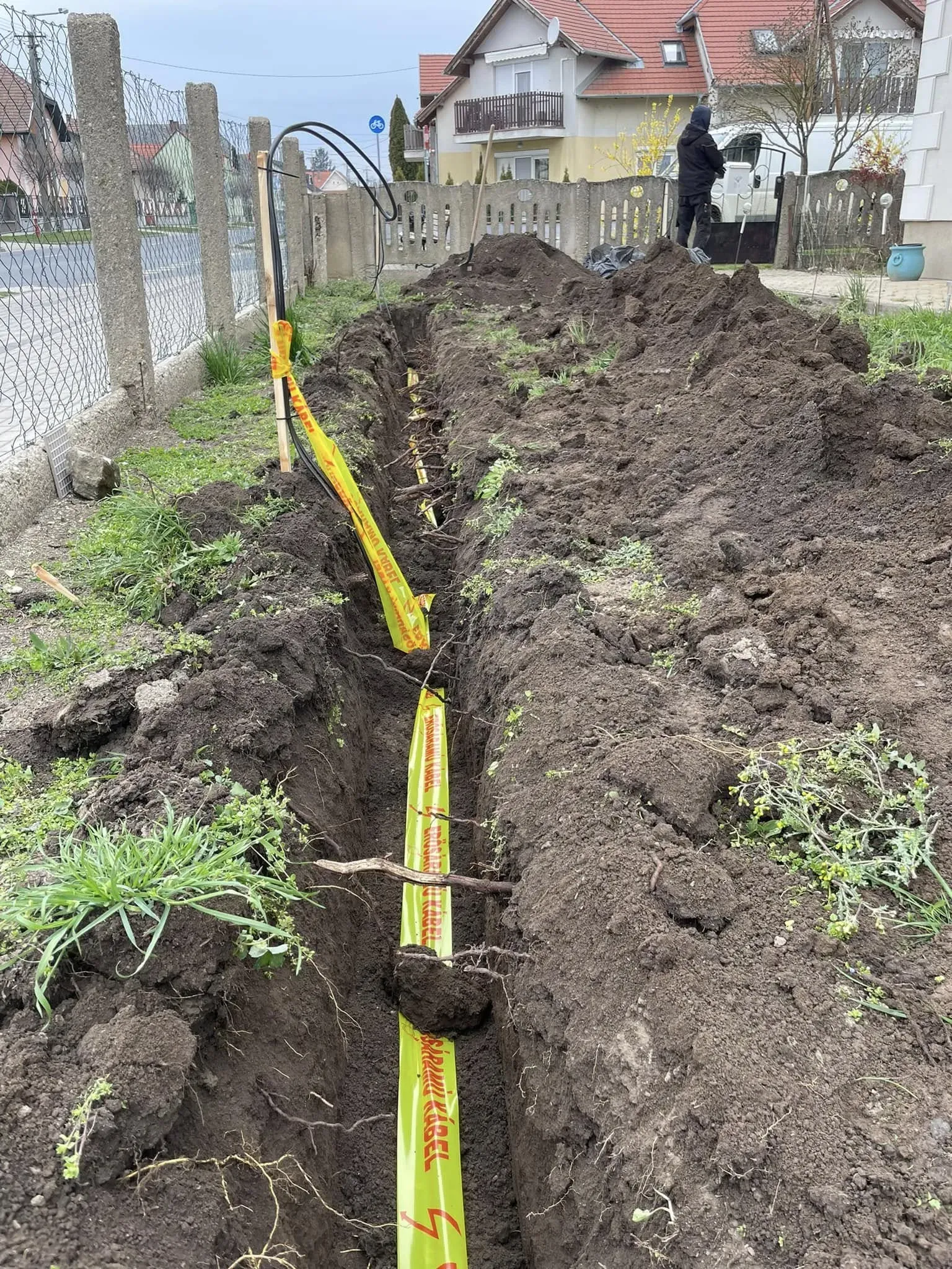 Villanyszerelési munka 96